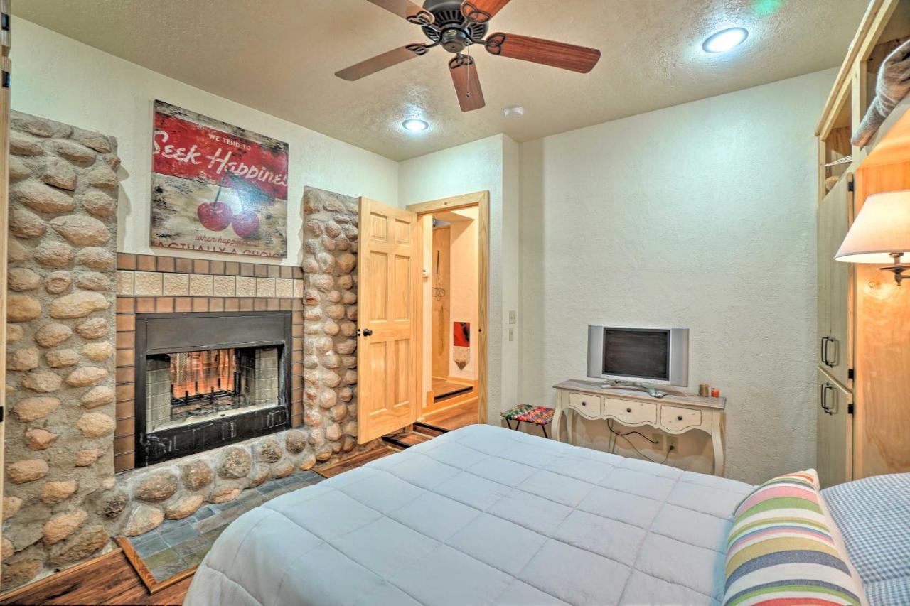 Charming Hilltop Cottage In Medicine Park! Exterior foto